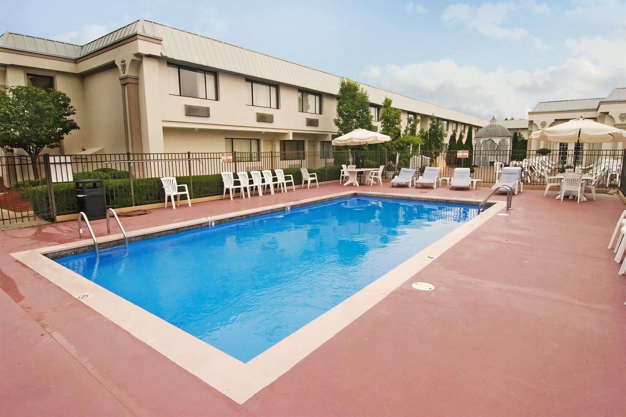 Best Western Leisure Inn Лейквуд Зручності фото
