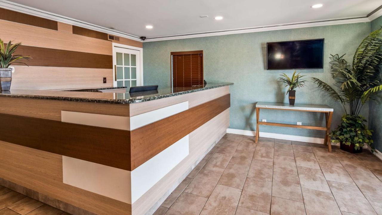 Best Western Leisure Inn Лейквуд Екстер'єр фото